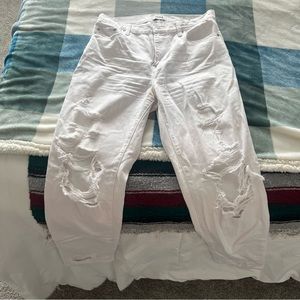 White distressed Pistola jeans, size 28